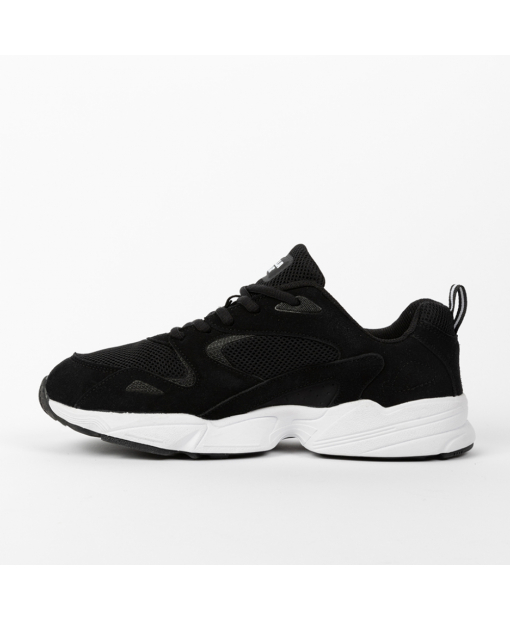 Newport Sneakers