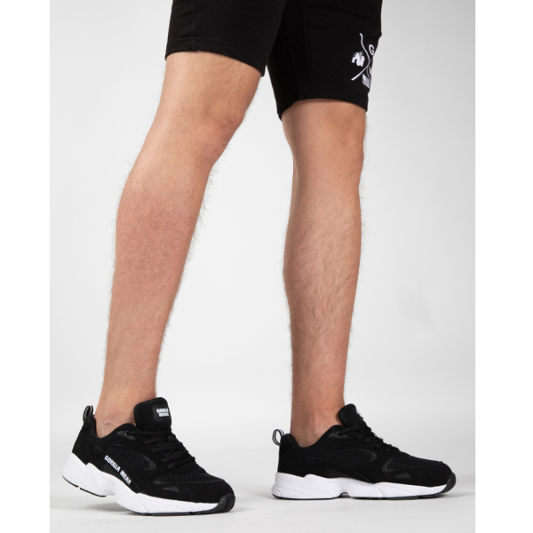 Newport Sneakers