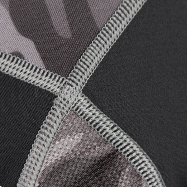 Lander Rashguard Long Sleeves Black/Gray Camo