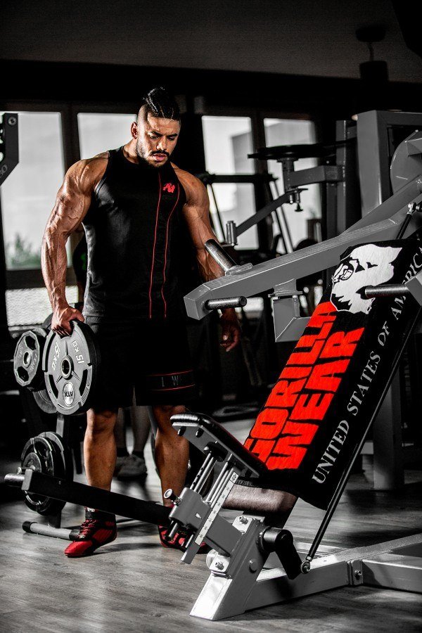 Полотенце Functional Gym Towel Black/Red